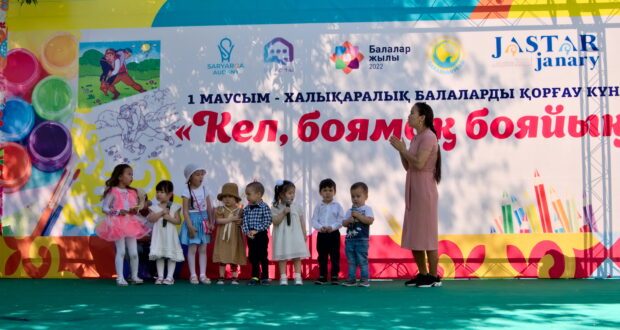 Жоғары жылдамдықта жыныстық қатынасқа түсу Интернетте сақина үстемдігі порносын қараңыз